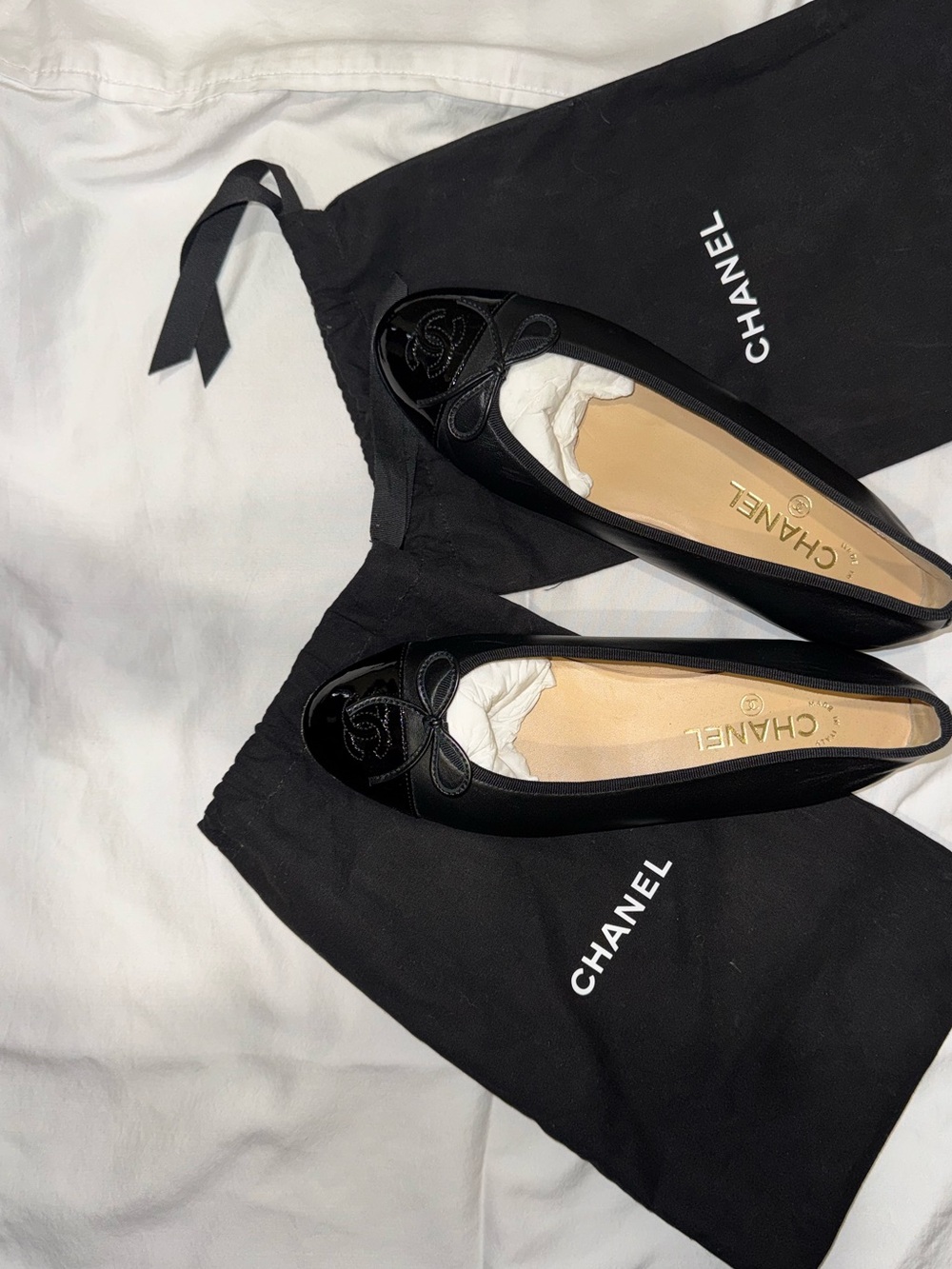 CHANEL Black Leather & Patent Cap-Toe Ballet Flats - Picture 6 of 7